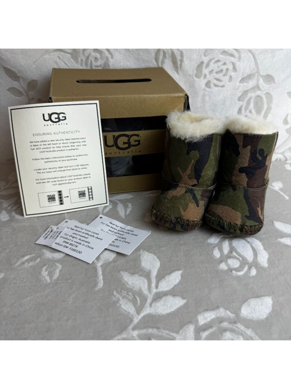 UGG Infant Caden Camo Boots 0/1 XS Camouflage Suede & Wool-Lined New With Box